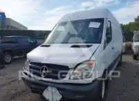 2012 Mercedes Benz Sprinter photo