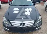 2012 Mercedes Benz C 250 фото