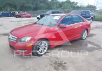 2012 Mercedes Benz C 250 фото