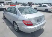 2012 Mercedes Benz C 250 фото