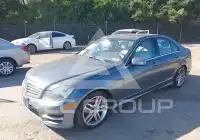 2012 Mercedes Benz C 250 фото