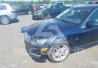 2012 Mercedes Benz C 250 фото