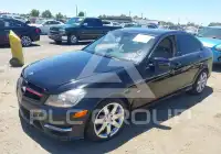 2012 Mercedes Benz C 250 фото
