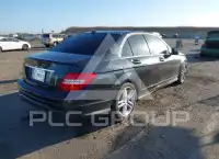 2012 Mercedes Benz C 250 фото