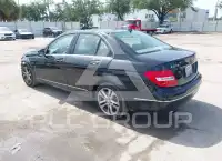 2012 Mercedes Benz C 250 фото