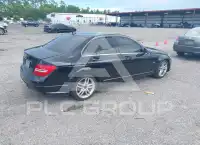 2012 Mercedes Benz C 250 фото