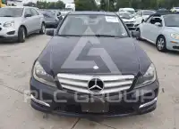 2012 Mercedes Benz C 250 фото