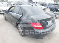 2012 Mercedes Benz C 250 фото