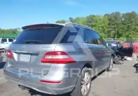 2012 Mercedes Benz ML-Class фото