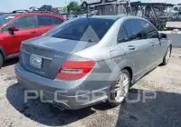 2012 Mercedes Benz C 300 фото