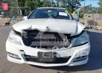 2012 Mercedes Benz C 300 photo