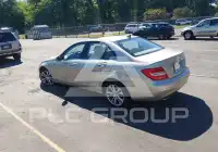 2012 Mercedes Benz C 300 photo