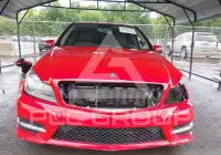 2012 Mercedes Benz C 300 photo