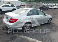 2012 Mercedes Benz C 300 фото