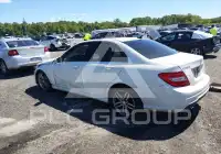 2012 Mercedes Benz C 300 фото