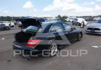 2012 Mercedes Benz C 300 фото