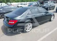 2012 Mercedes Benz C 300 фото