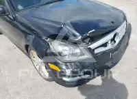 2012 Mercedes Benz C 300 photo