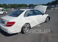2012 Mercedes Benz C 300 фото