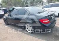 2012 Mercedes Benz C 300 фото