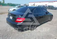 2012 Mercedes Benz C 300 фото