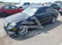 2012 Mercedes Benz C 300 фото