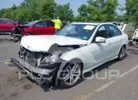 2012 Mercedes Benz C 300 фото