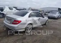 2012 Mercedes Benz C 300 фото