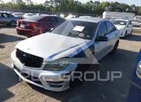 2012 Mercedes Benz C 300 фото