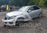 2012 Mercedes Benz C 300 фото
