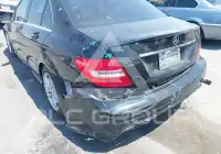 2012 Mercedes Benz C 300 фото