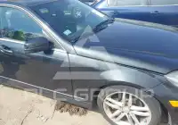 2012 Mercedes Benz C 300 фото