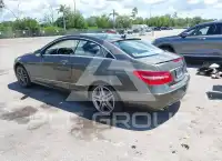 2012 Mercedes Benz E 350 photo
