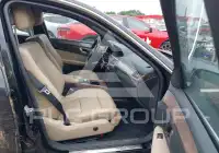 2012 Mercedes Benz E 350 photo