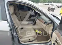 2012 Mercedes Benz E 350 photo