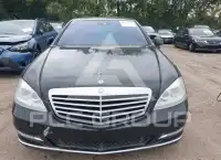 2012 Mercedes Benz S 550 фото