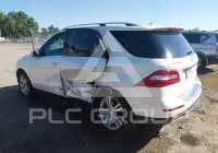 2012 Mercedes Benz ML 350 photo