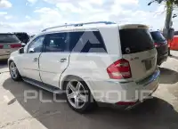 2012 Mercedes Benz GL 550 photo