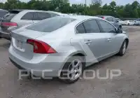 2012 Volvo S60 photo
