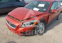 2012 Volvo C30 фото