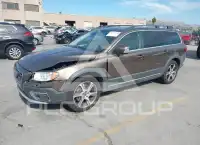 2012 Volvo XC70 фото