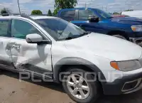 2012 Volvo XC70 photo