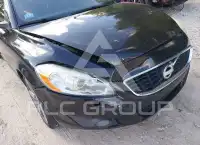 2012 Volvo C70 photo