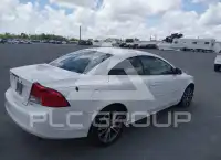 2012 Volvo C70 photo