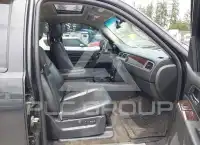 2012 GMC YUKON photo