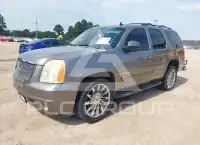 2012 GMC YUKON photo
