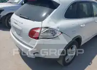 2012 Porsche Cayenne photo