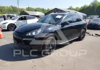 2012 Porsche Cayenne photo