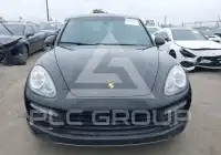 2012 Porsche Cayenne photo