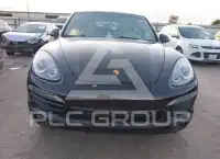 2012 Porsche Cayenne photo